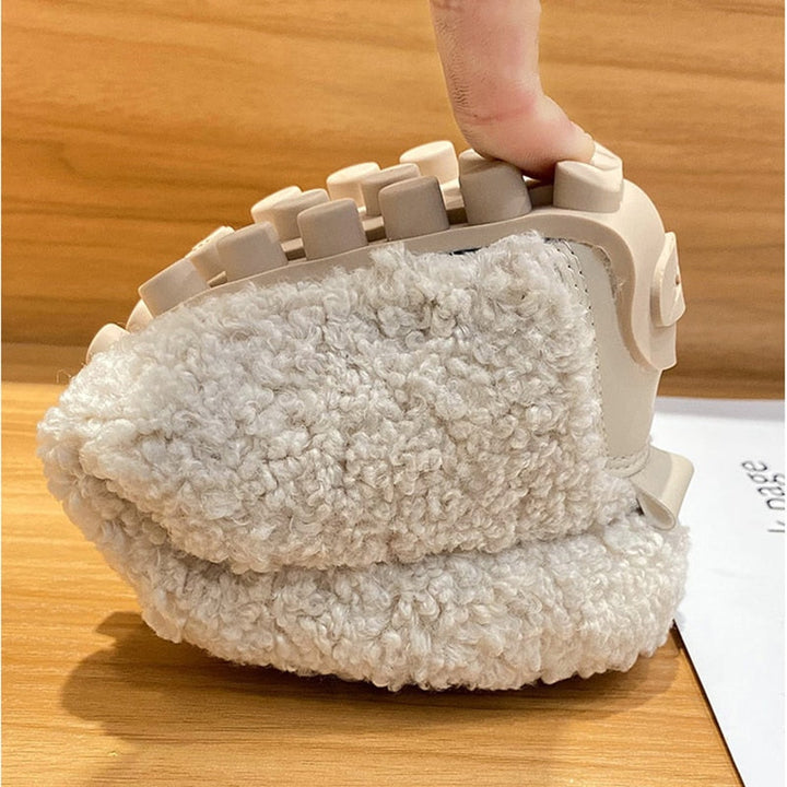 Mellora | LuxeCloud Slippers – Where Comfort Meets Elegance