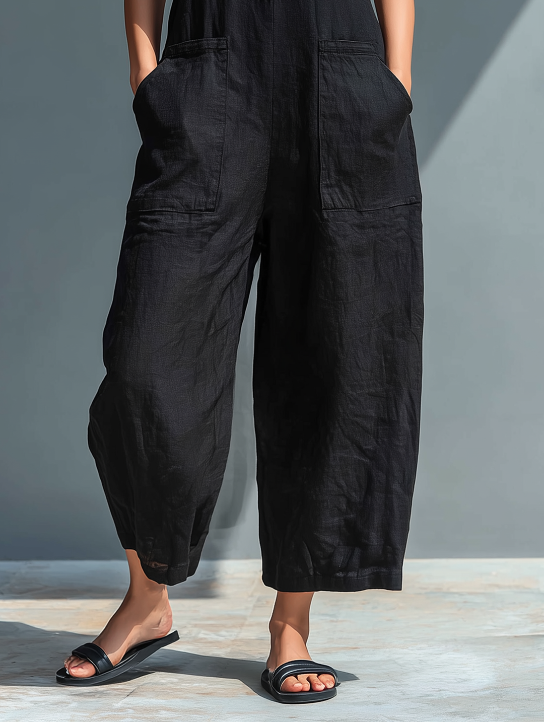 Karen | Sleeveless Minimalist Jumpsuit for Women with High Collar and Buttons