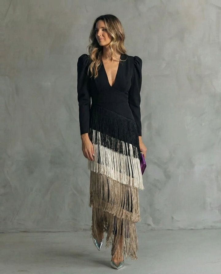 Clara | Elegant midi dress with fringe sleeves