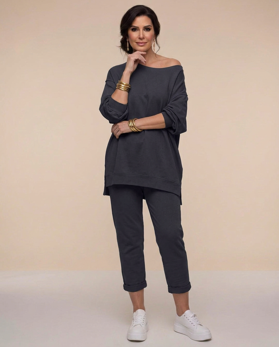 Janice | The Relax Set