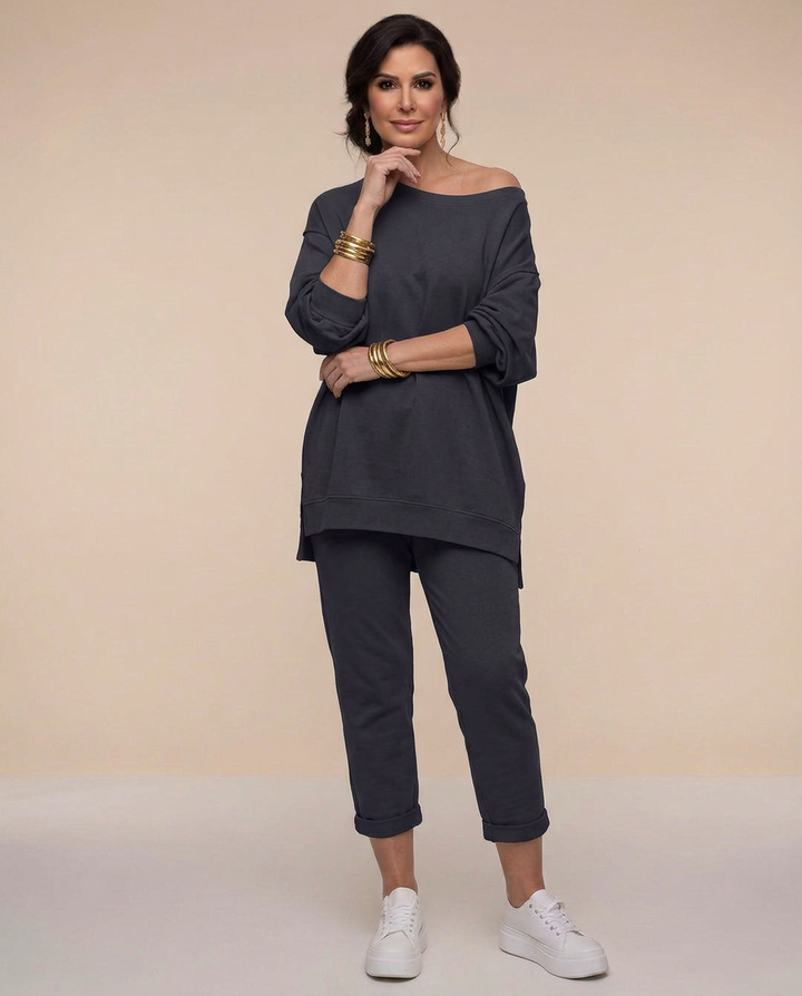Janice | The Relax Set