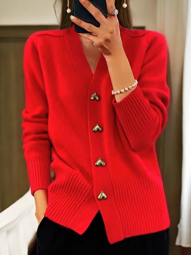 Armelle | Elegant Heart Button Cardigan