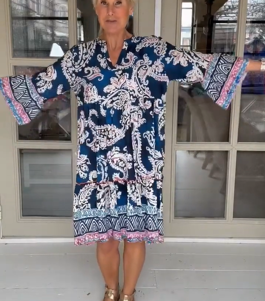 Viloura™ | Dress with V-Neck and Floral Print